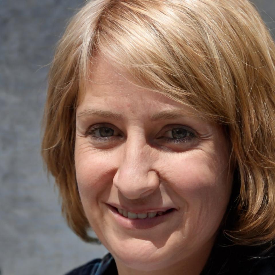 Lisa Hoffman